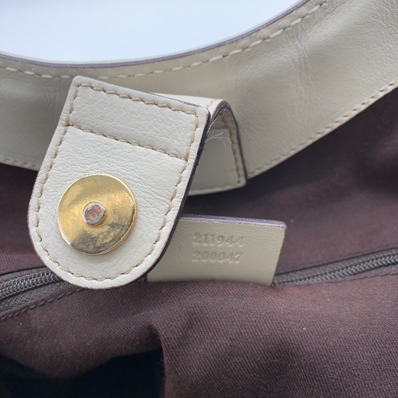 Gucci Iconic Sukey Bag Medium - Picture 6 of 8